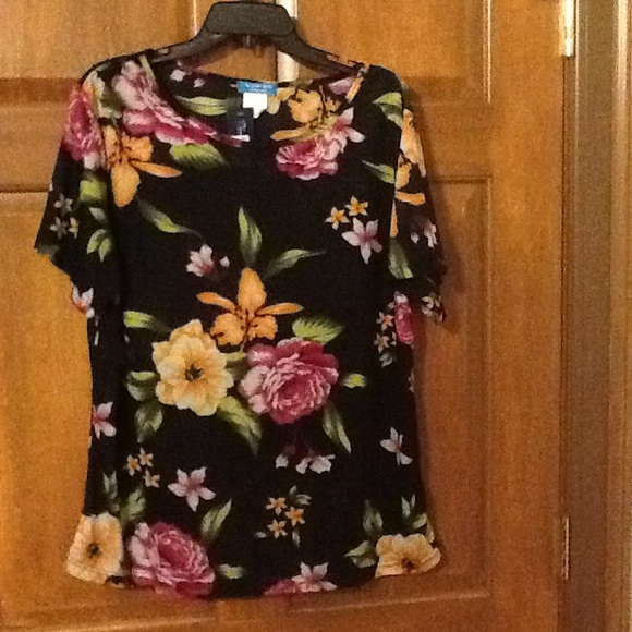 ThanhMai top size XXL NWT - Picture 1 of 4